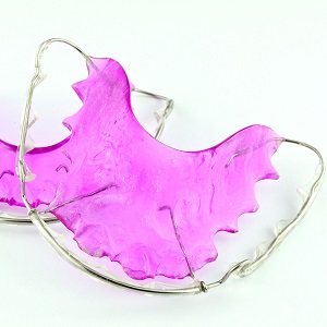 orthodontic retainer orthodontic retainer